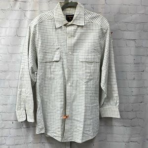 Woolrich plaid long sleeve button front with pockets medium shirt